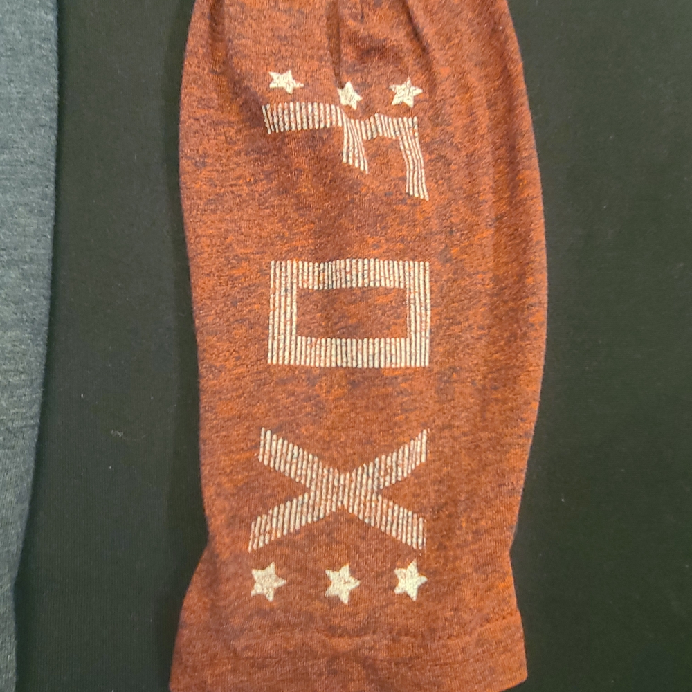 Fox Racing Red and Gray Logo Pullover Hoodie Men's XL - Cotton/Poly Blend - Picture 3 of 5